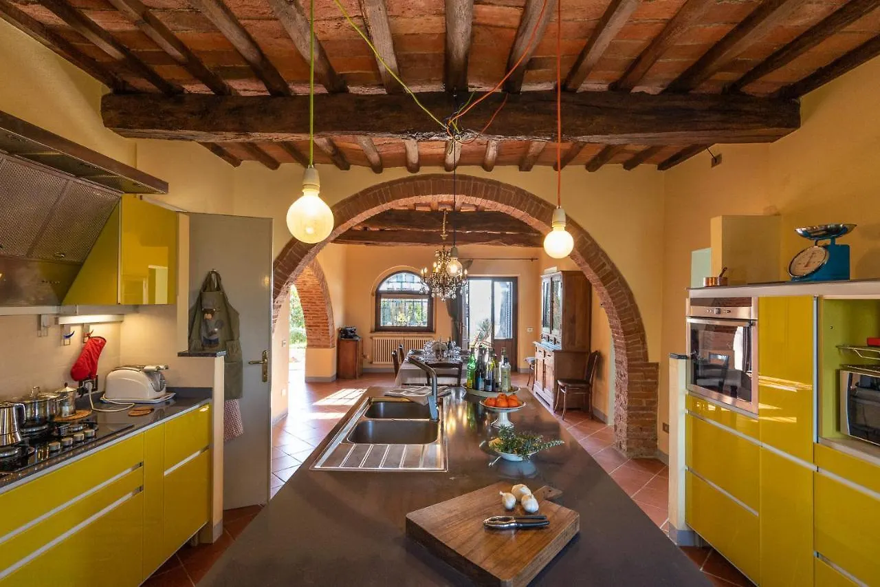 Palaia Country House Villa 0*,